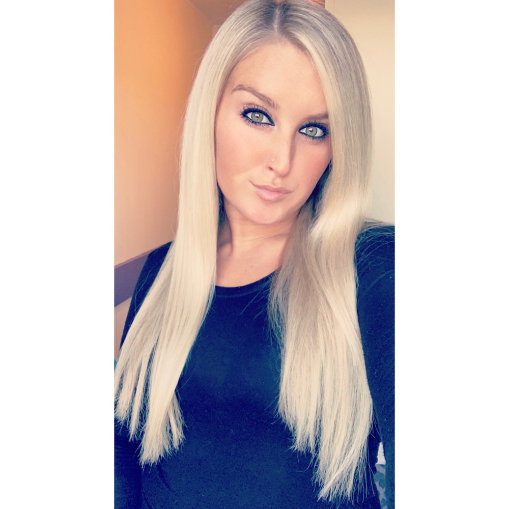Meet your Posher, Ashley